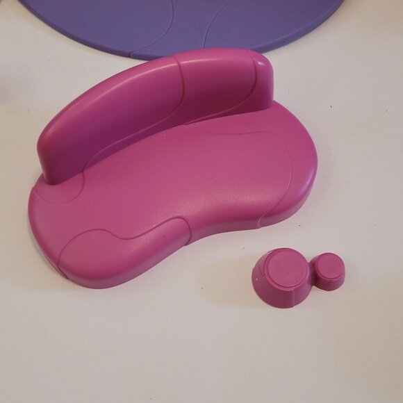 Inside Out Headquarters Playset With Figures and Console Memory Balls Included - Picture 13 of 16